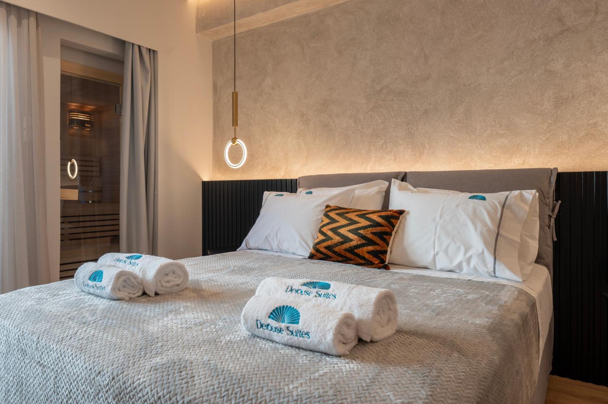 Derouse Eva Suite Jacuzzi & Sauna Athen Eksteriør bilde